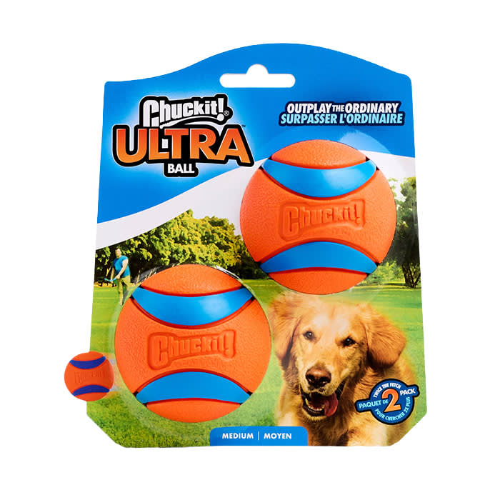 Chuckit! Ultra Rubber Ball durable bouncy fetch ball for tough chewers